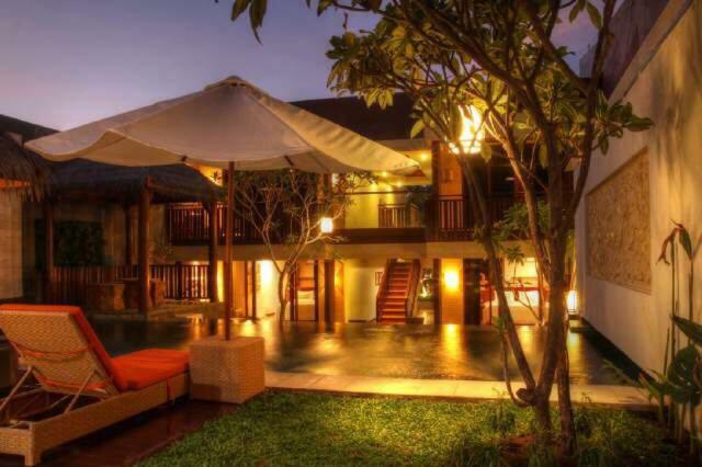 Narisha Guesthouse Kupang  Exterior foto